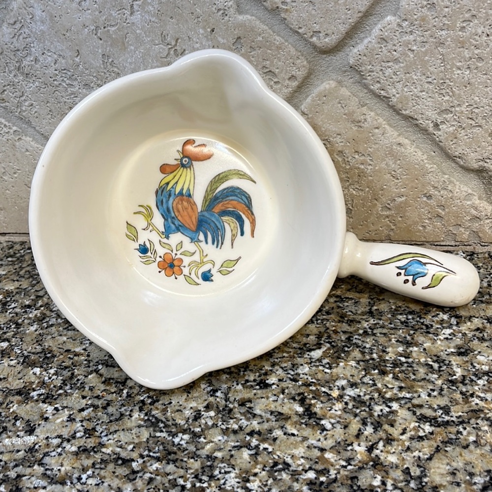 Rooster Bleu Poppytrail Gravy Boat